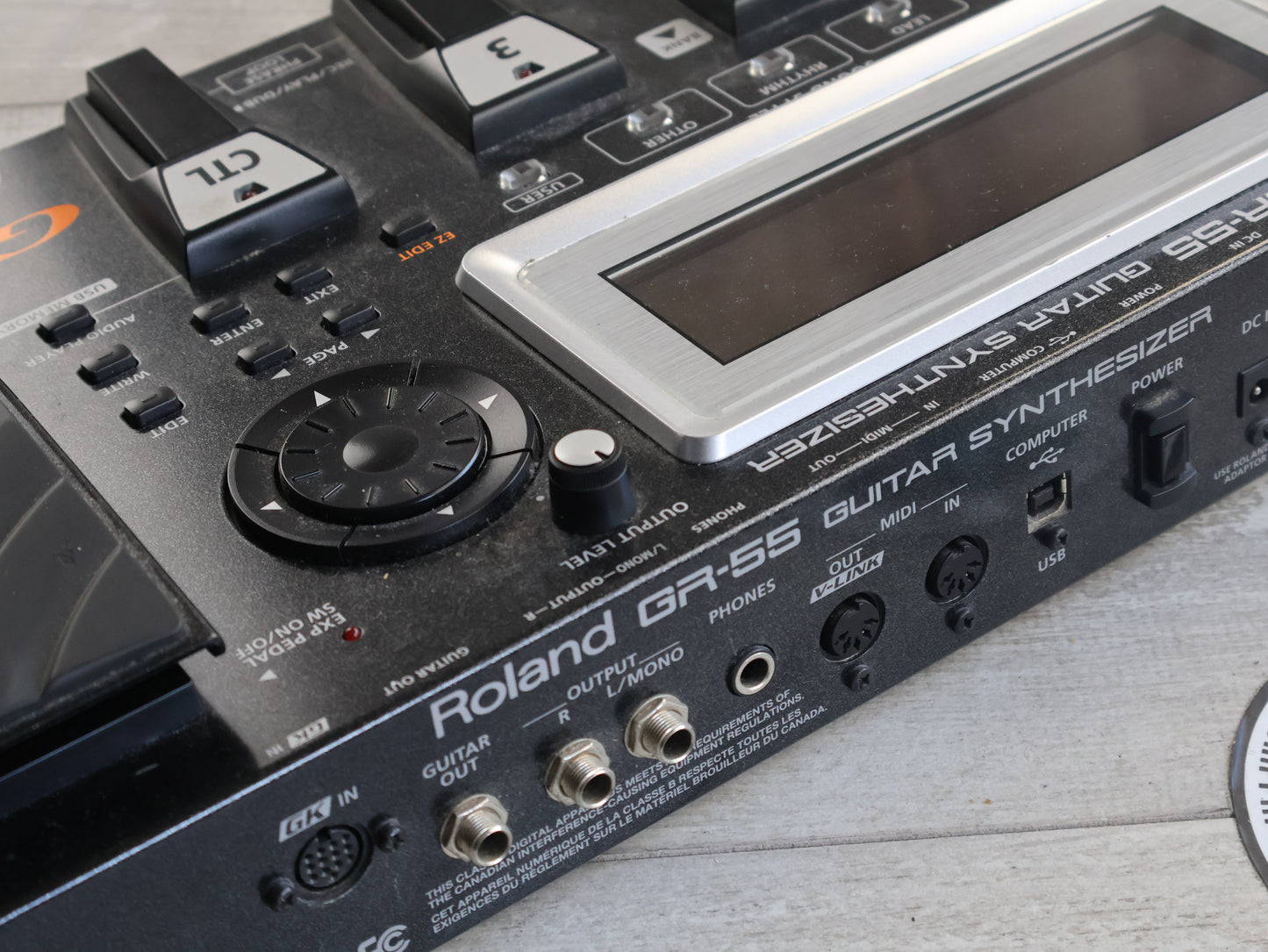 Roland GR-55 Guitar Synthesizer Pedal
