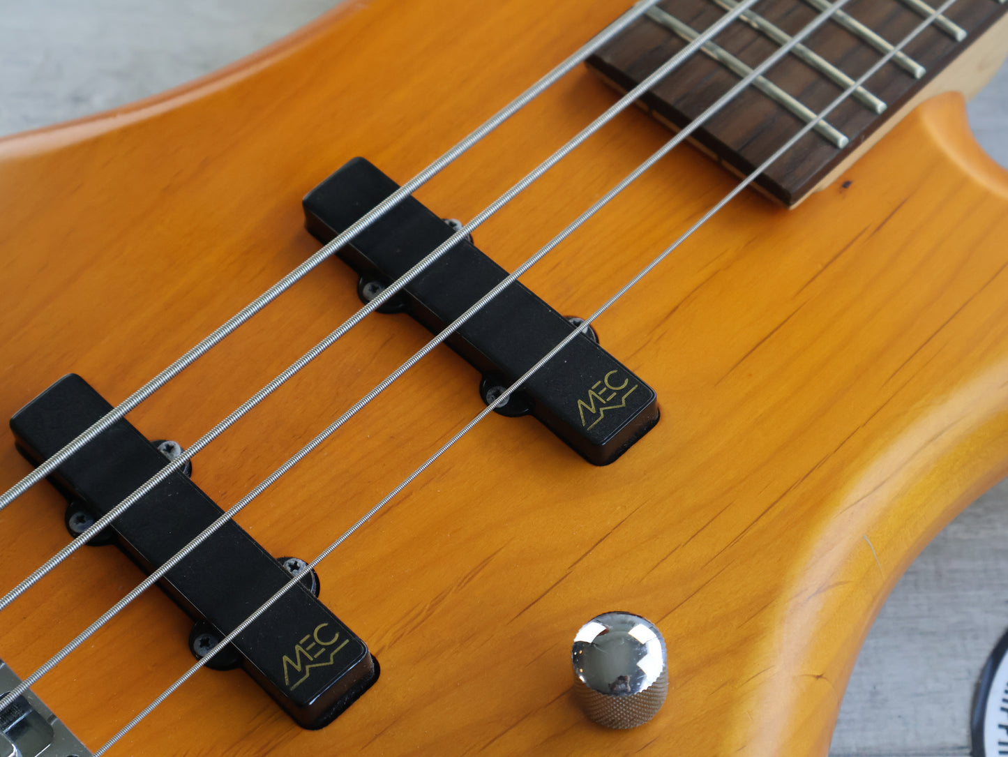 Warwick Corvette Basic RockBass (Honey Violin Transparent Satin)