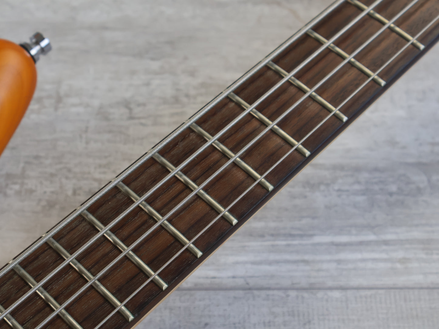 Warwick Corvette Basic RockBass (Honey Violin Transparent Satin)