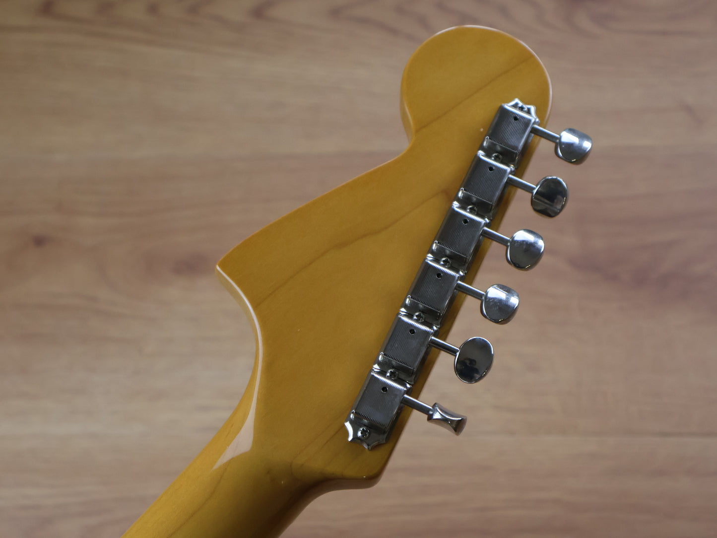 2010 Fender Japan JG66 '66 Reissue Jaguar (Sunburst)