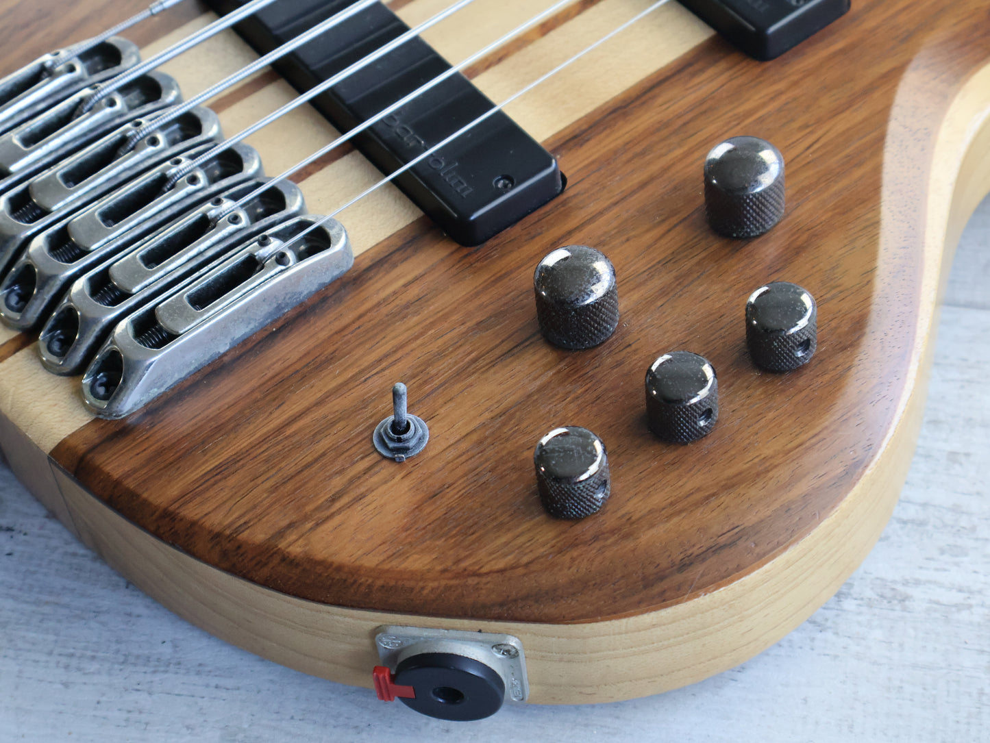 2013 Ibanez BTB686SC 6-String Neckthrough Bass (Natural Flat)