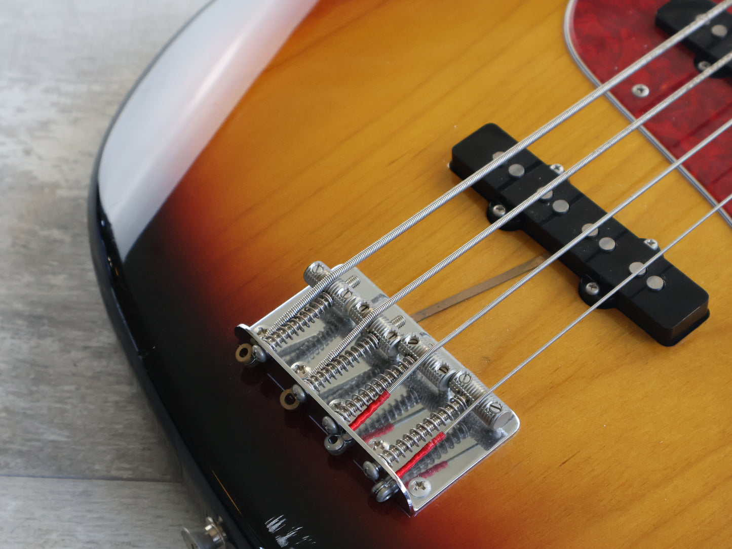 1999 Fender Japan (by Tokai) JB62-58 '62 Reissue Jazz Bass (Sunburst)