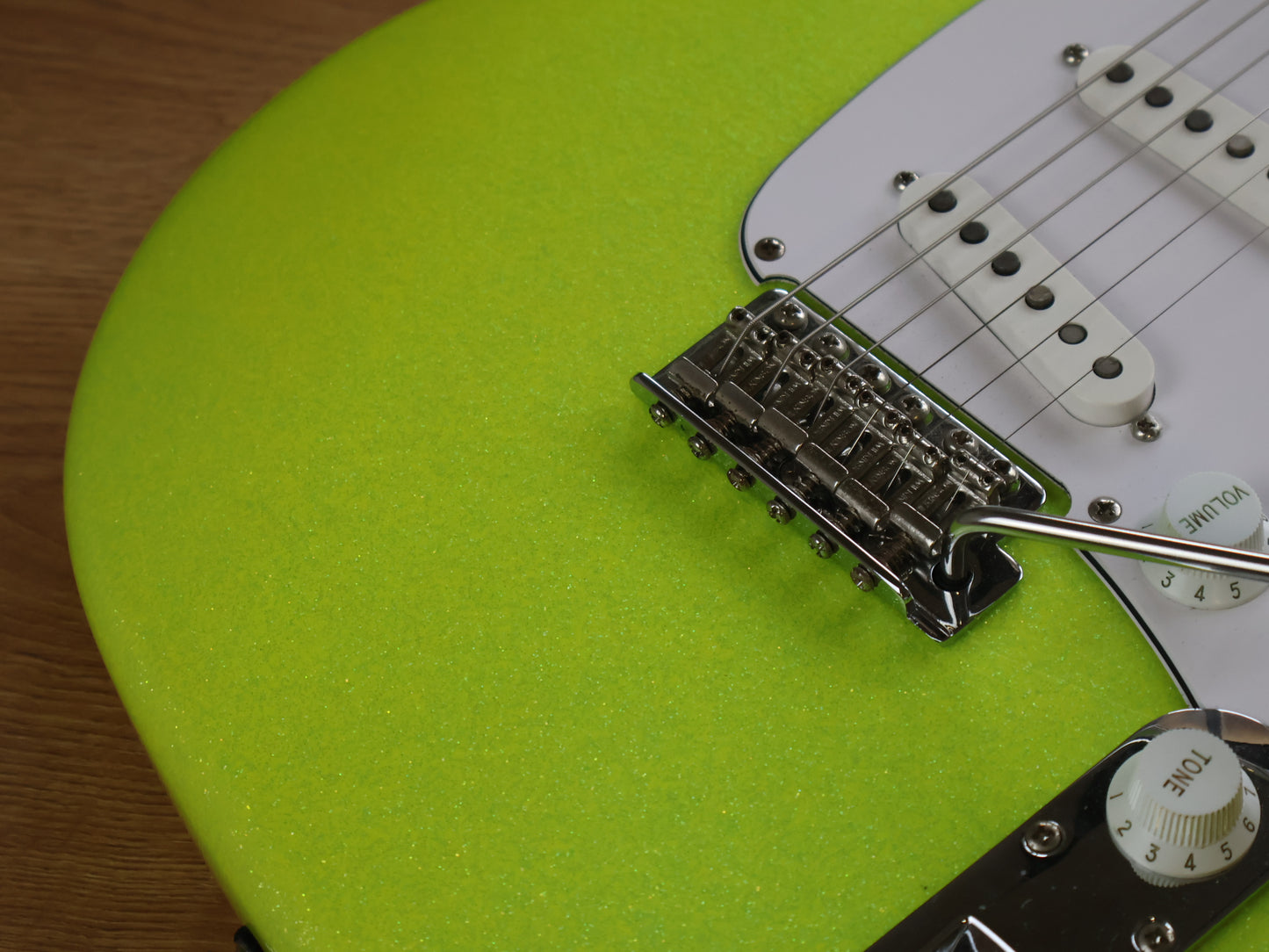 Ibanez YY10 Yvette Young Signature Talman (Slime Green Sparkle)