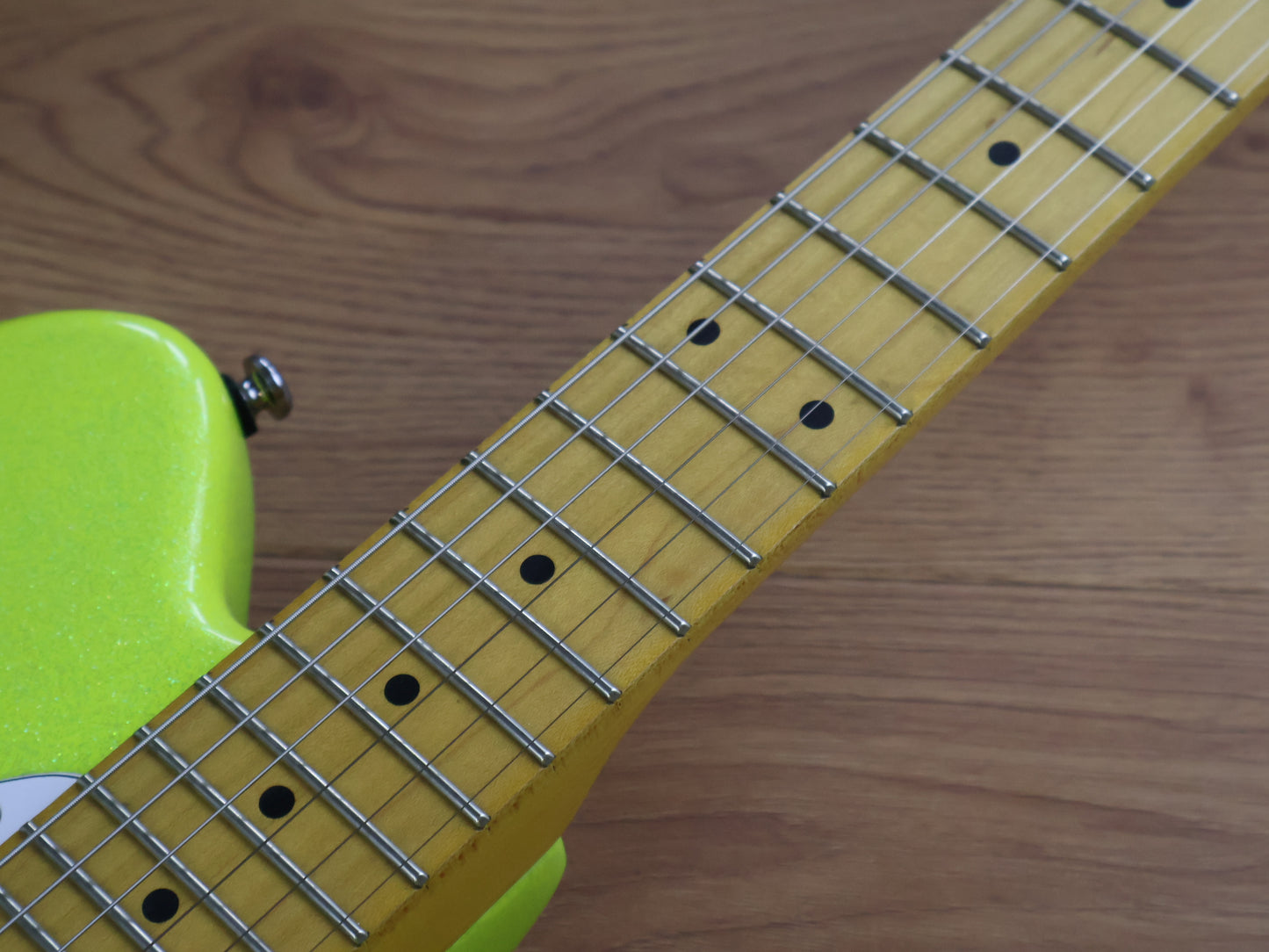 Ibanez YY10 Yvette Young Signature Talman (Slime Green Sparkle)