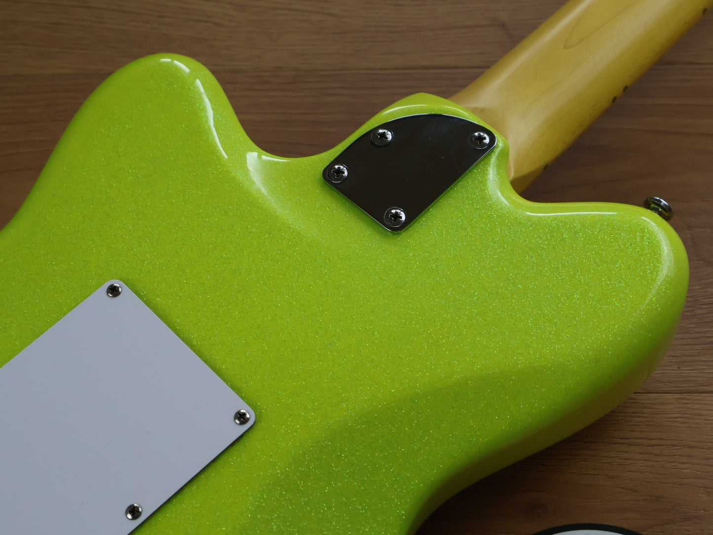 Ibanez YY10 Yvette Young Signature Talman (Slime Green Sparkle)