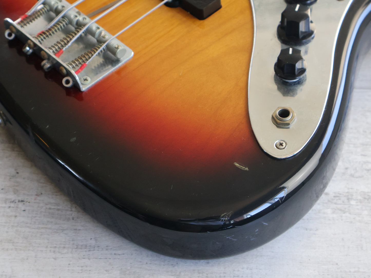 1997 Fender Japan (by Tokai) JB62-58 '62 Reissue Jazz Bass (Sunburst)