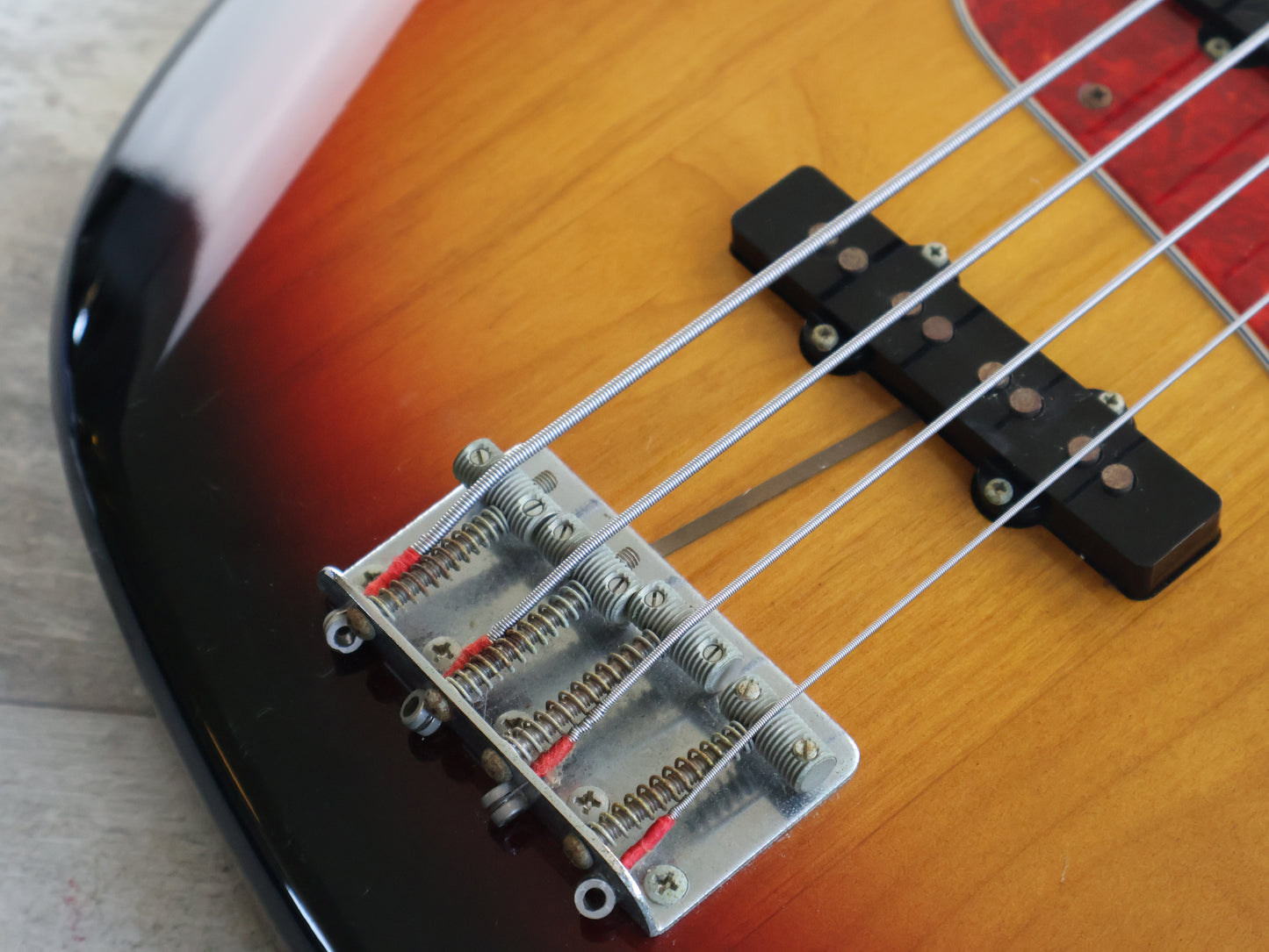 1997 Fender Japan (by Tokai) JB62-58 '62 Reissue Jazz Bass (Sunburst)