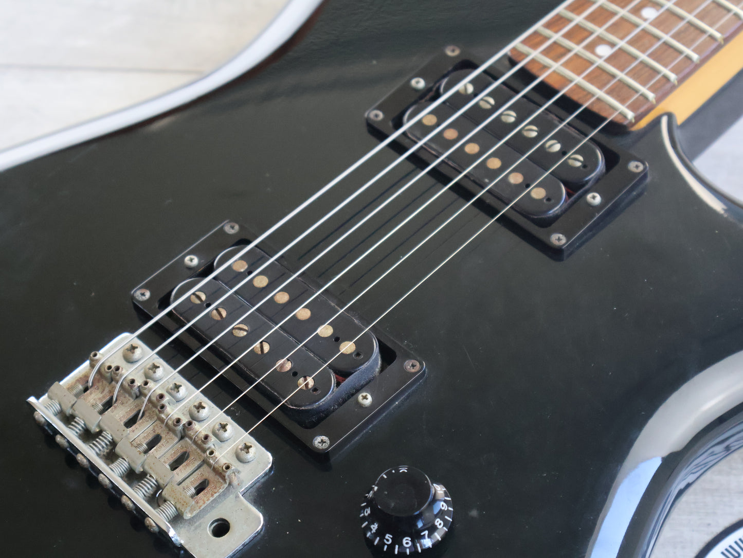 1985 Fender Squier ST-335 Contemporary Series Japan HH Stratocaster (Black)