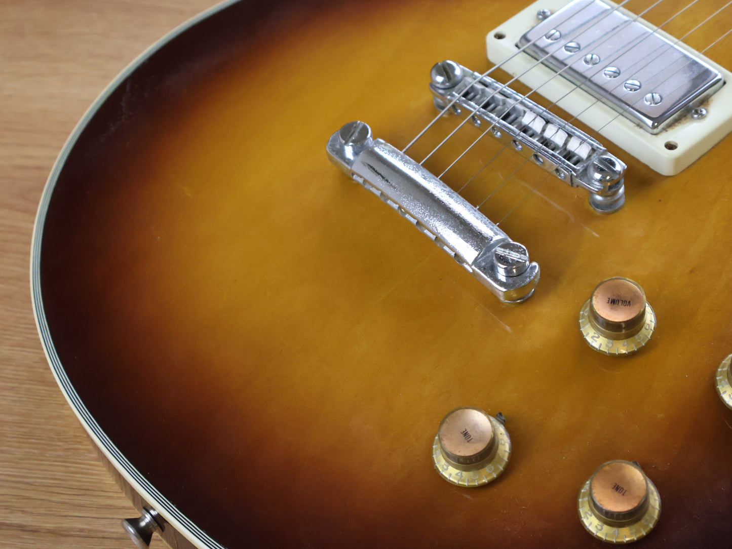 1970's Kasuga Japanese Les Paul Custom (Brown Sunburst)