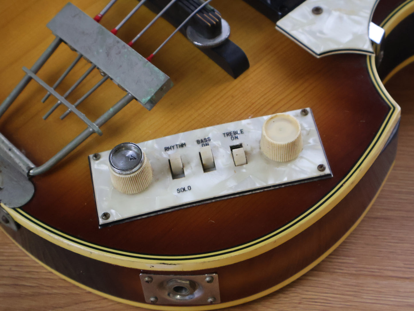 1976 Greco Japan VB-450 Violin Beatle Bass (Brown Sunburst)