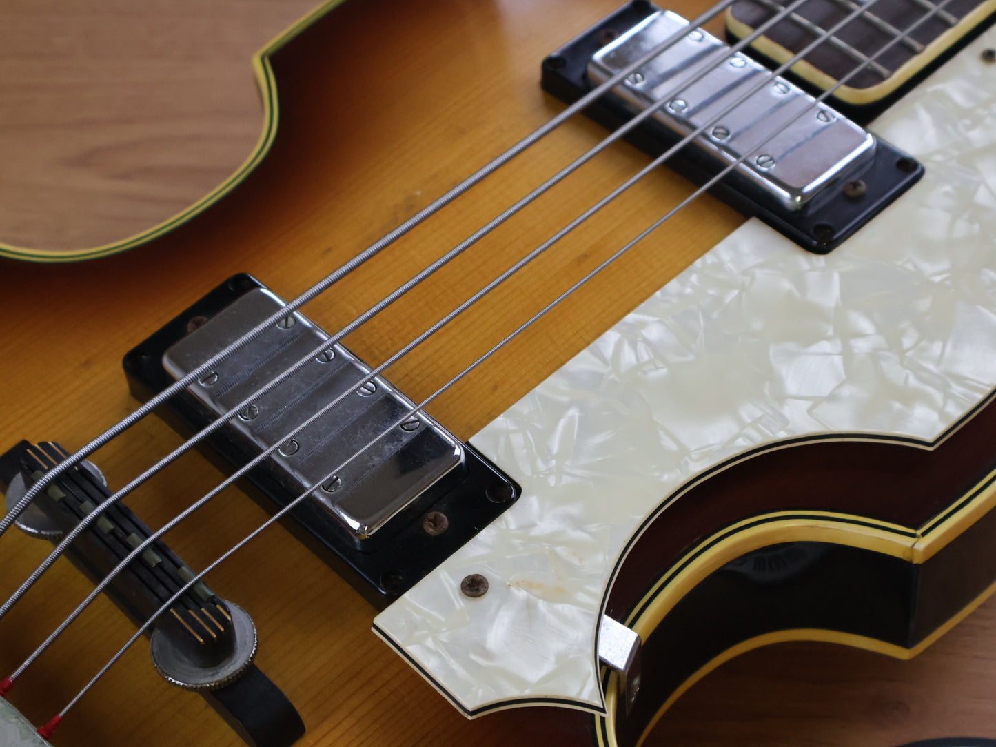 1976 Greco Japan VB-450 Violin Beatle Bass (Brown Sunburst)