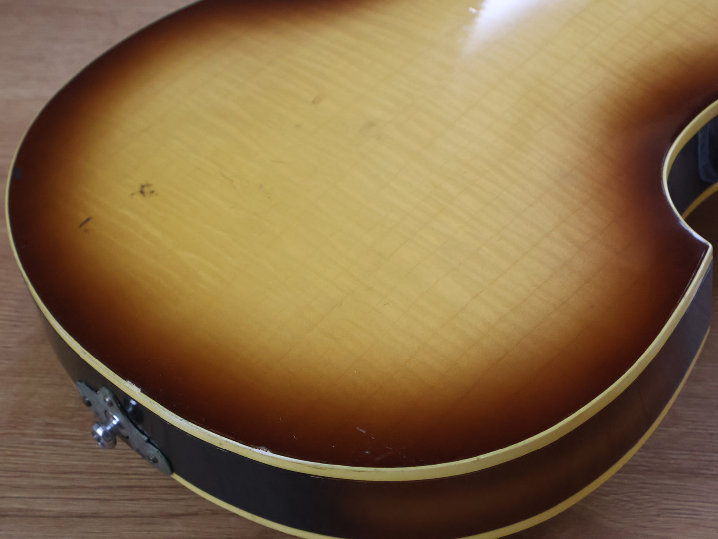 1976 Greco Japan VB-450 Violin Beatle Bass (Brown Sunburst)