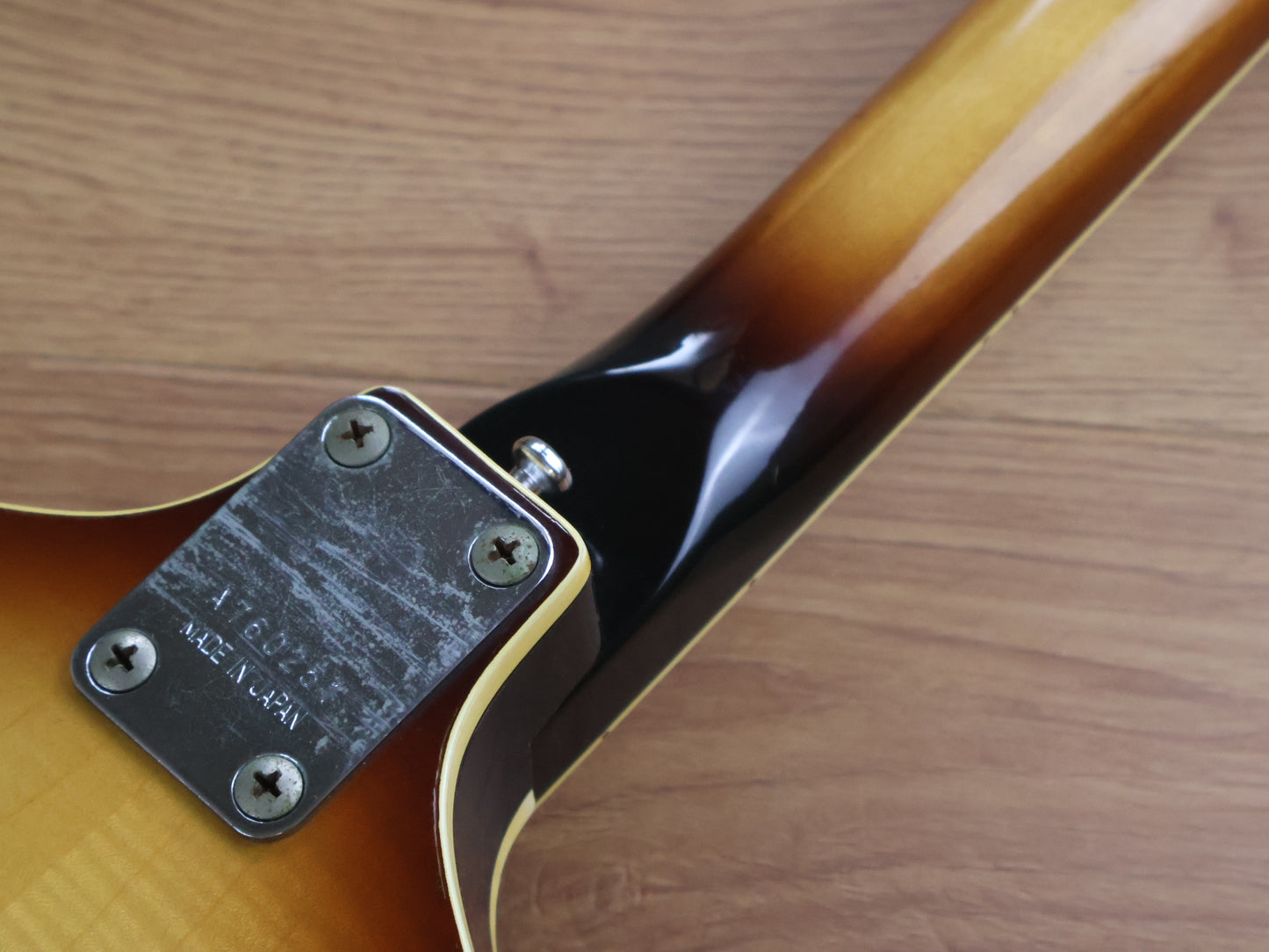1976 Greco Japan VB-450 Violin Beatle Bass (Brown Sunburst)