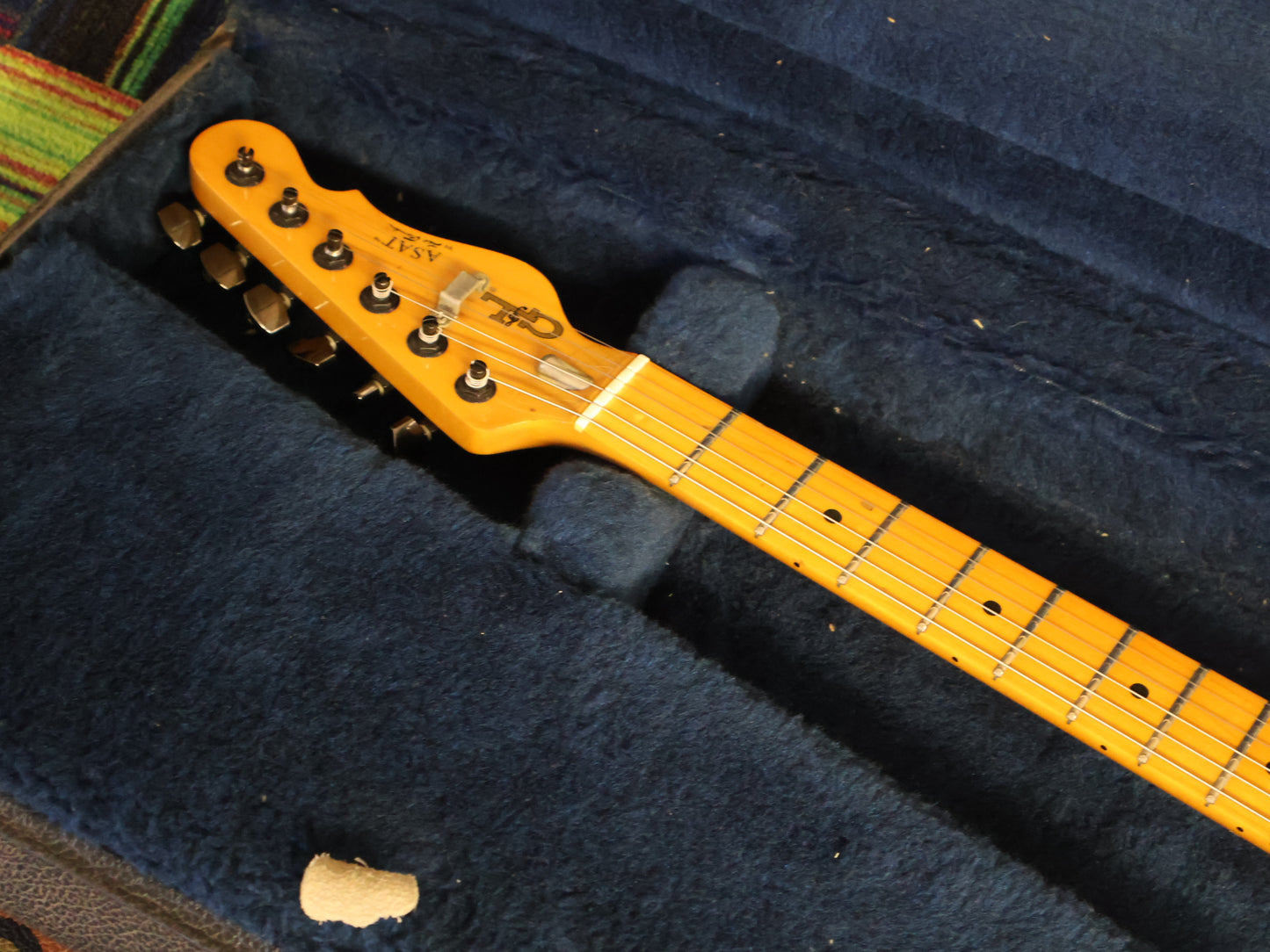1986 G&L USA (by Leo Fender) ASAT Telecaster (Three-Tone Sunburst)