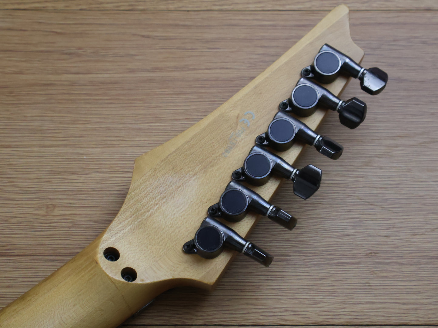 2000 Ibanez Japan RG2020X Prestige HH Superstrat w/LR Baggs Piezo (Transparent Blue)