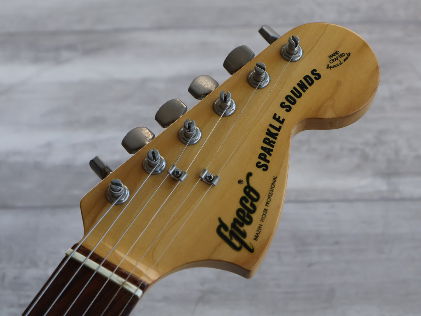 1977 Greco Japan SE-600 Sparkle Sounds Stratocaster (Sunburst)