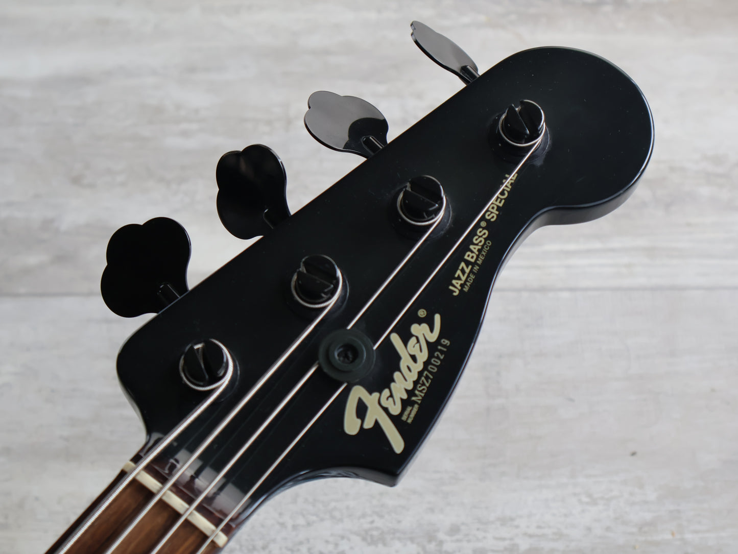 2007 Fender Duff McKagan Signature Model Precision Bass (Pearl White)