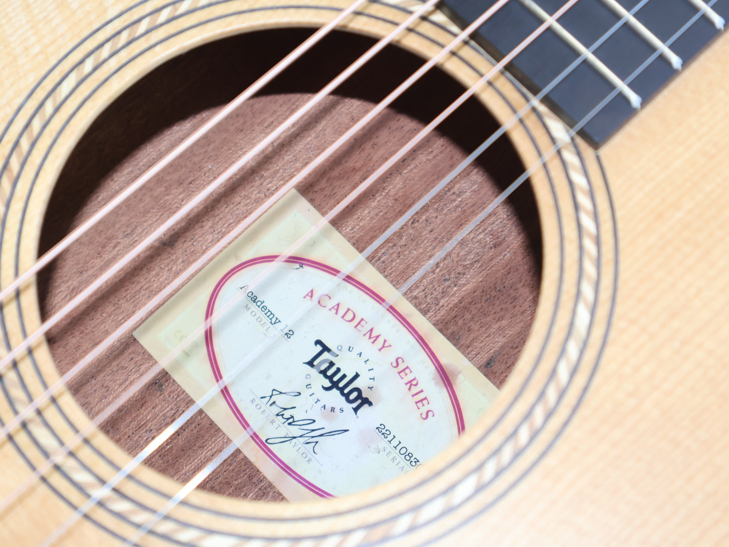 Taylor Academy 12 Grand Concert Acoustic Guitar (Natural)