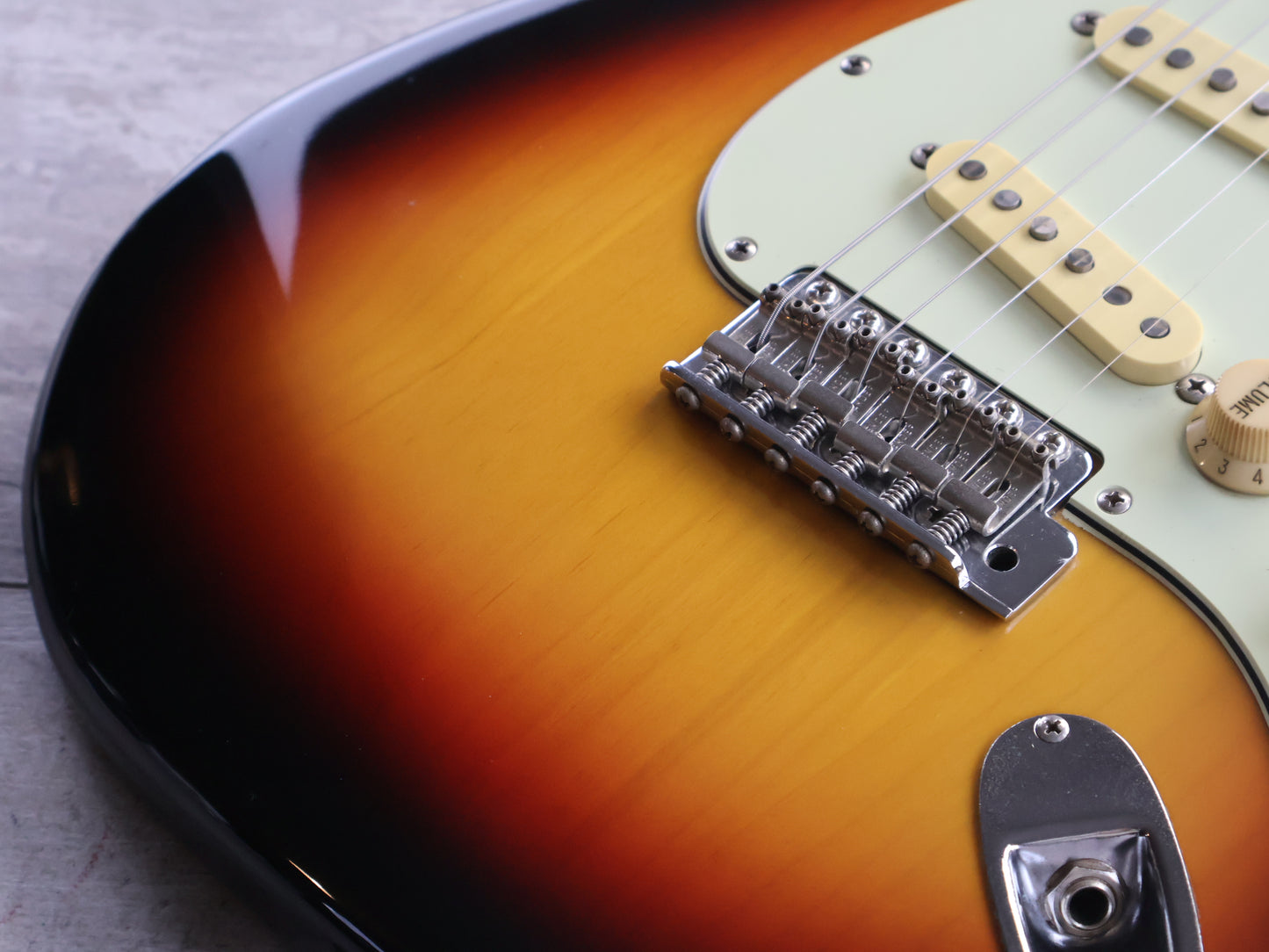 1993 Fender Japan ST65 '65 Reissue Stratocaster w/USA Pickups (Sunburst)