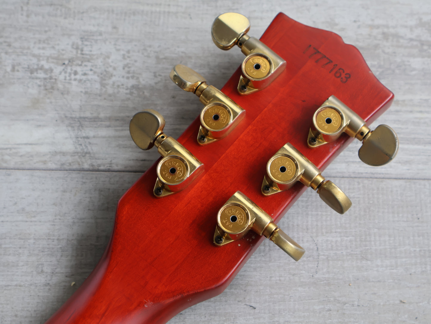 1977 Greco Japan EG-700 Les Paul Standard (Modified)