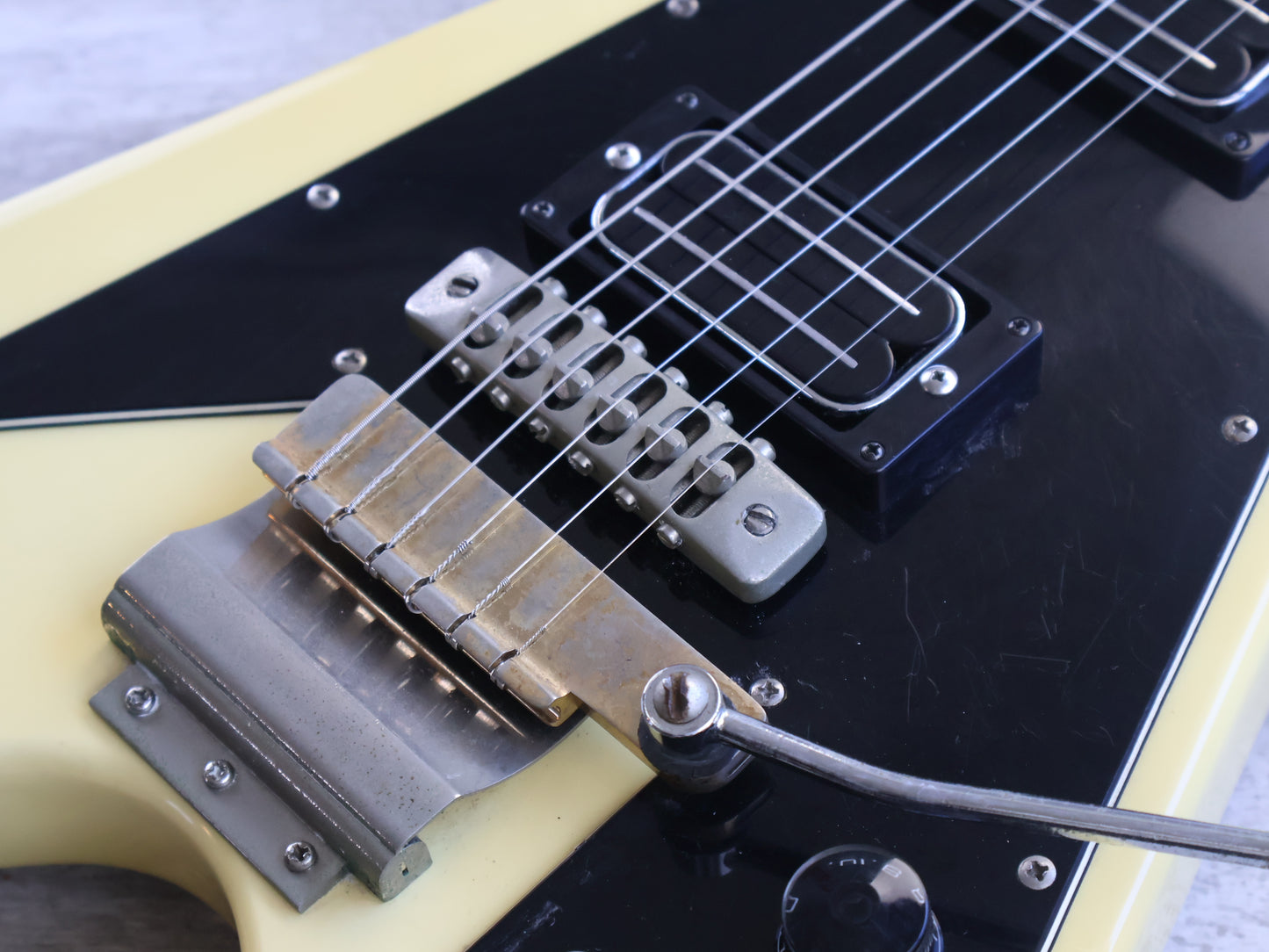1979 Greco Japan FV-600 '67 Reissue Custom Order Flying V w/Vibrola (White)