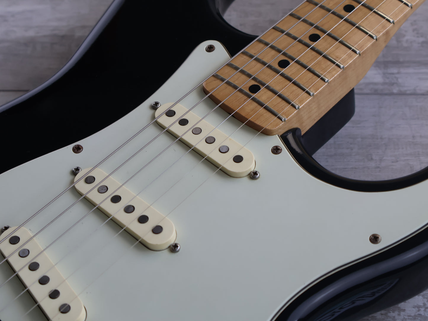 1979 Fernandes Japan FST-50 Vintage Stratocaster (Black)