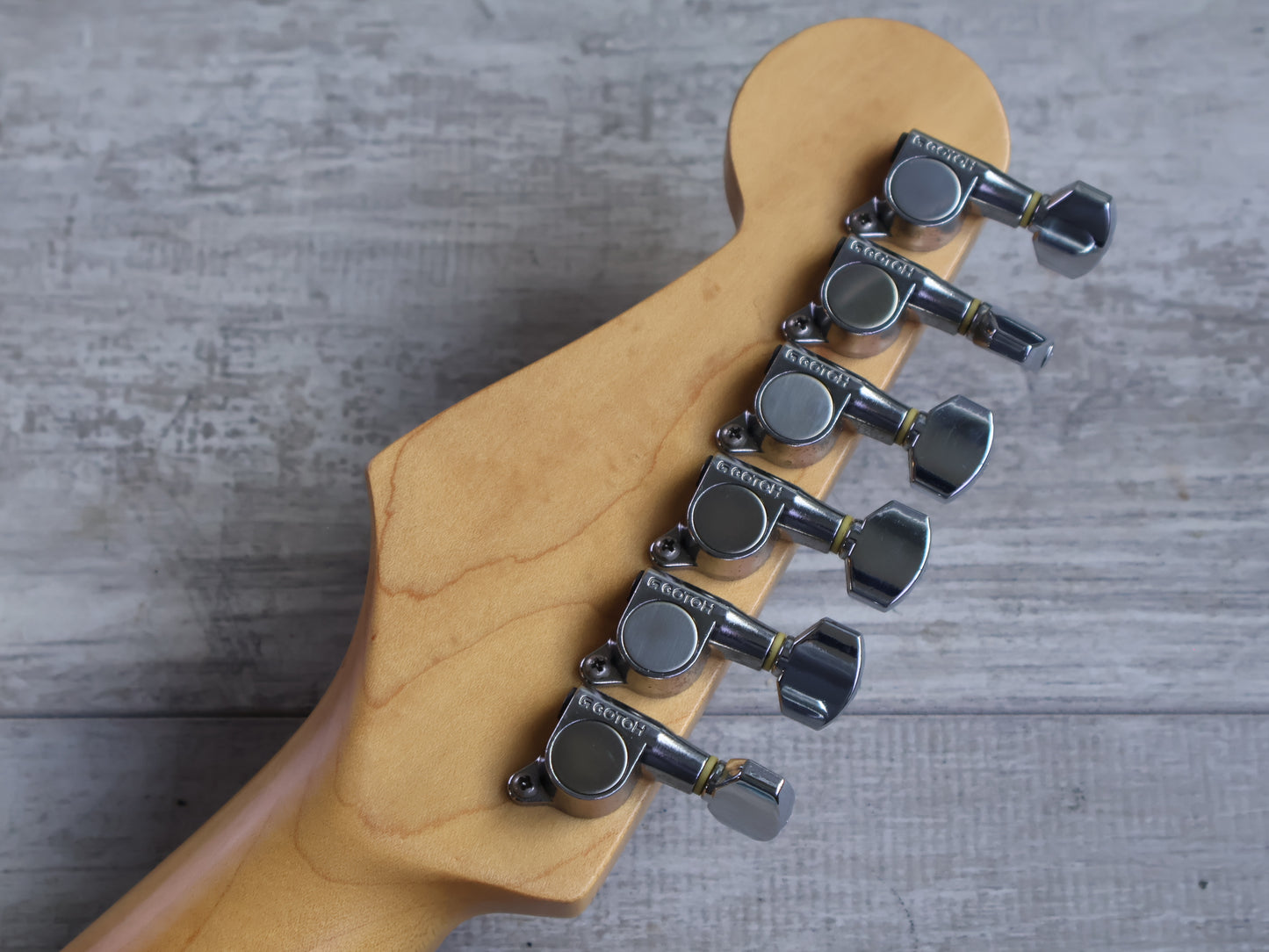 2007 Fender Japan ST-STD Stratocaster Standard (Sunburst)