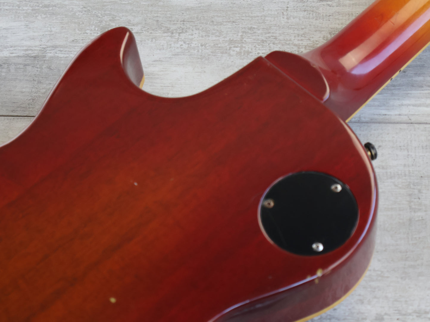 1979 Yamaha Japan SL800 Studio Lord Les Paul Standard (Cherry Sunburst)
