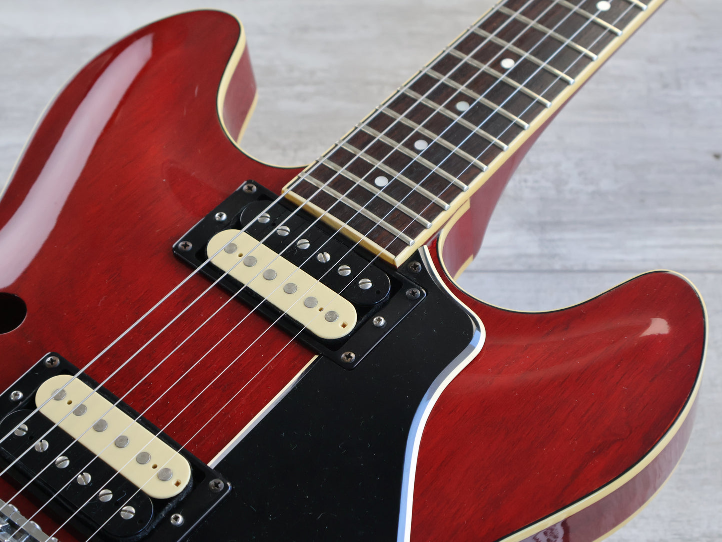 1980 Yamaha Japan SA-700 "Super Axe" ES-335 Semi Hollowbody (Persimmon Red)