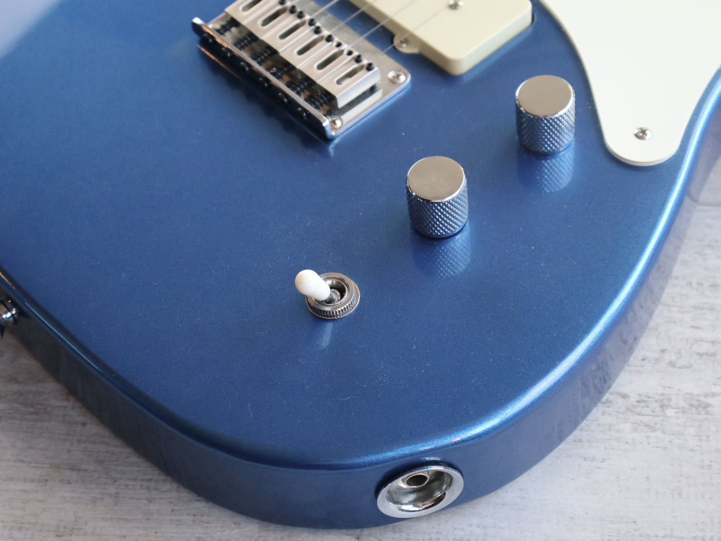 Squier Paranormal Cabronita Telecaster Thinline w/P90's (Lake Placid Blue)