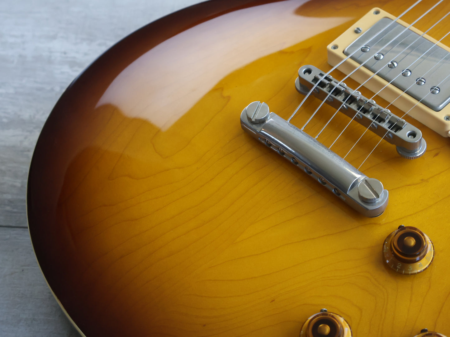 2009 Tokai Japan LS90 Love Rock Les Paul Standard (Brown Sunburst)