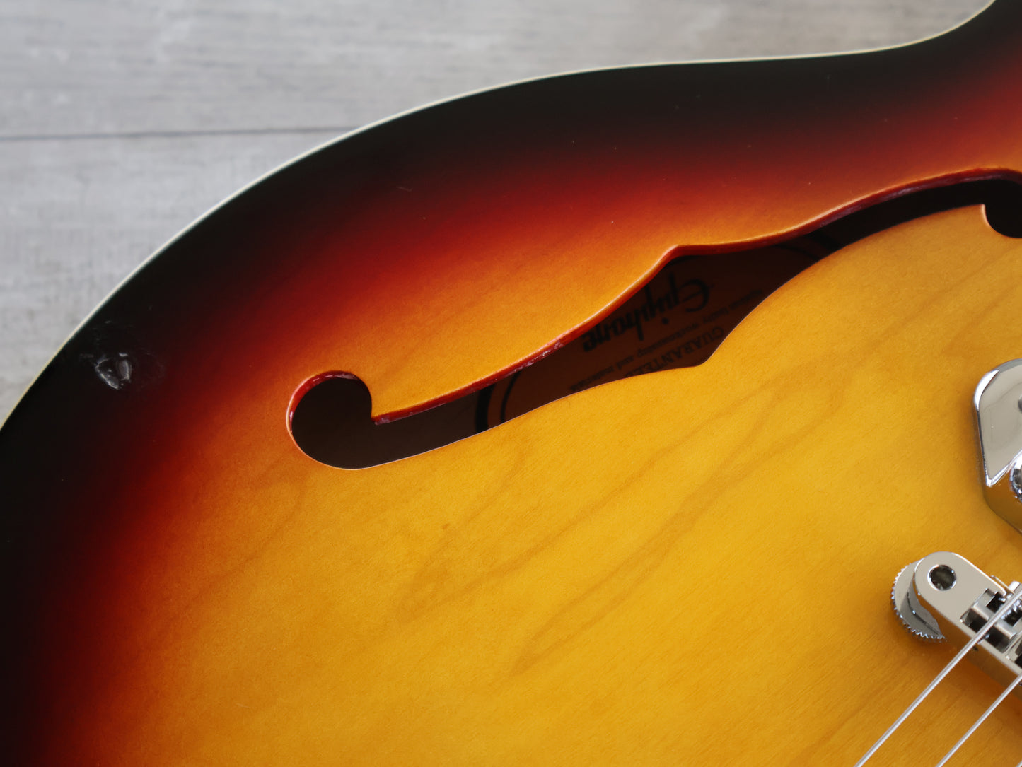 1999 Epiphone Casino Hollowbody Reissue - Paul McCartney (Three-Tone Sunburst)