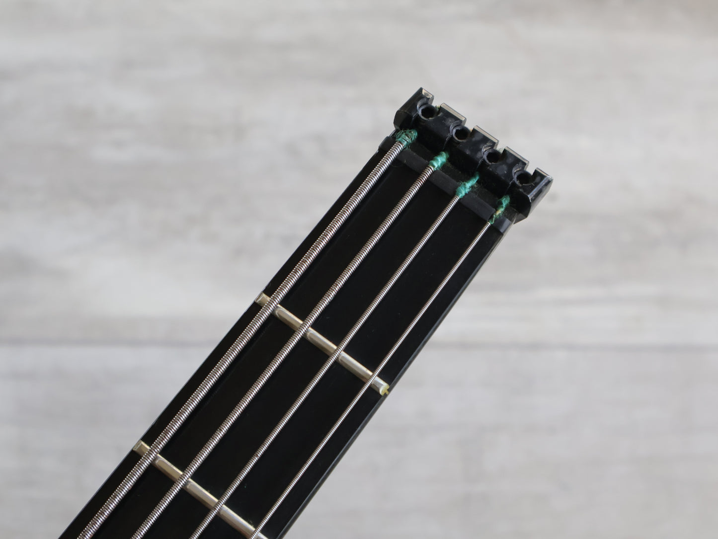 1980's Fernandes THB-115 Tomahawk Headless Bass w/Graphite Neck (Black)