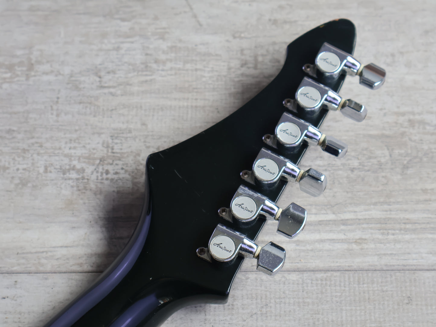 1982 Aria Pro II Japan RS INAZUMA-V (Black/Red)