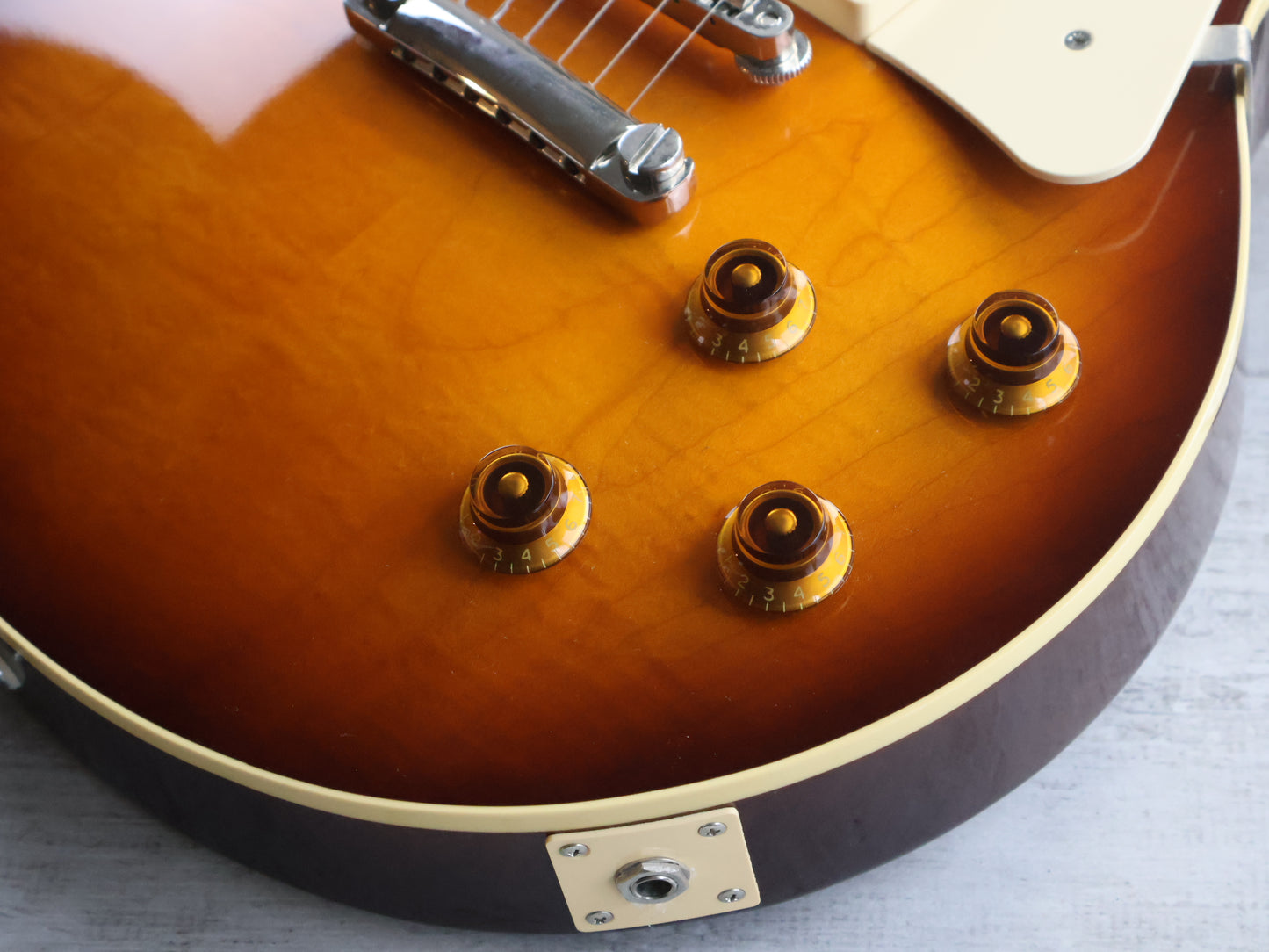2012 FGN (by Fujigen Japan) JLS5R J-Standard Les Paul (Brown Sunburst)