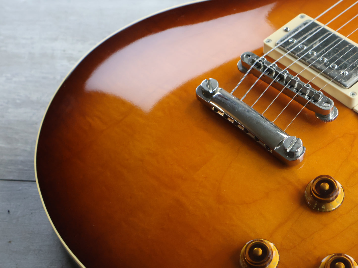 2012 FGN (by Fujigen Japan) JLS5R J-Standard Les Paul (Brown Sunburst)