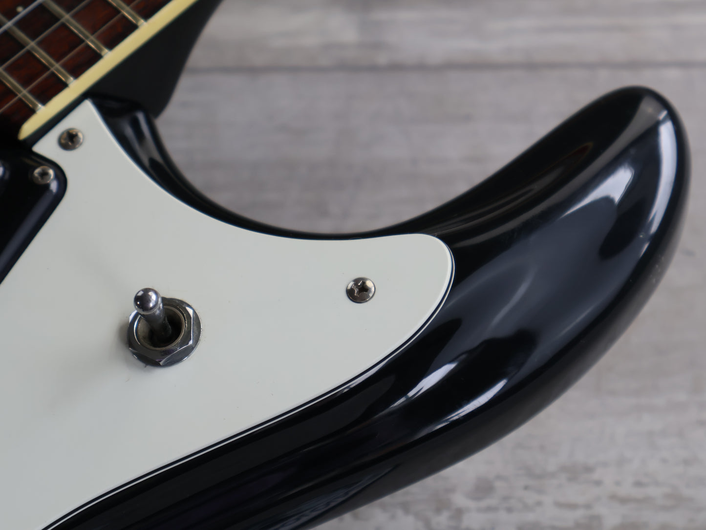2000's Mosrite "1965" Reissue Ventures Model w/Moseley Tremolo (Sunburst)