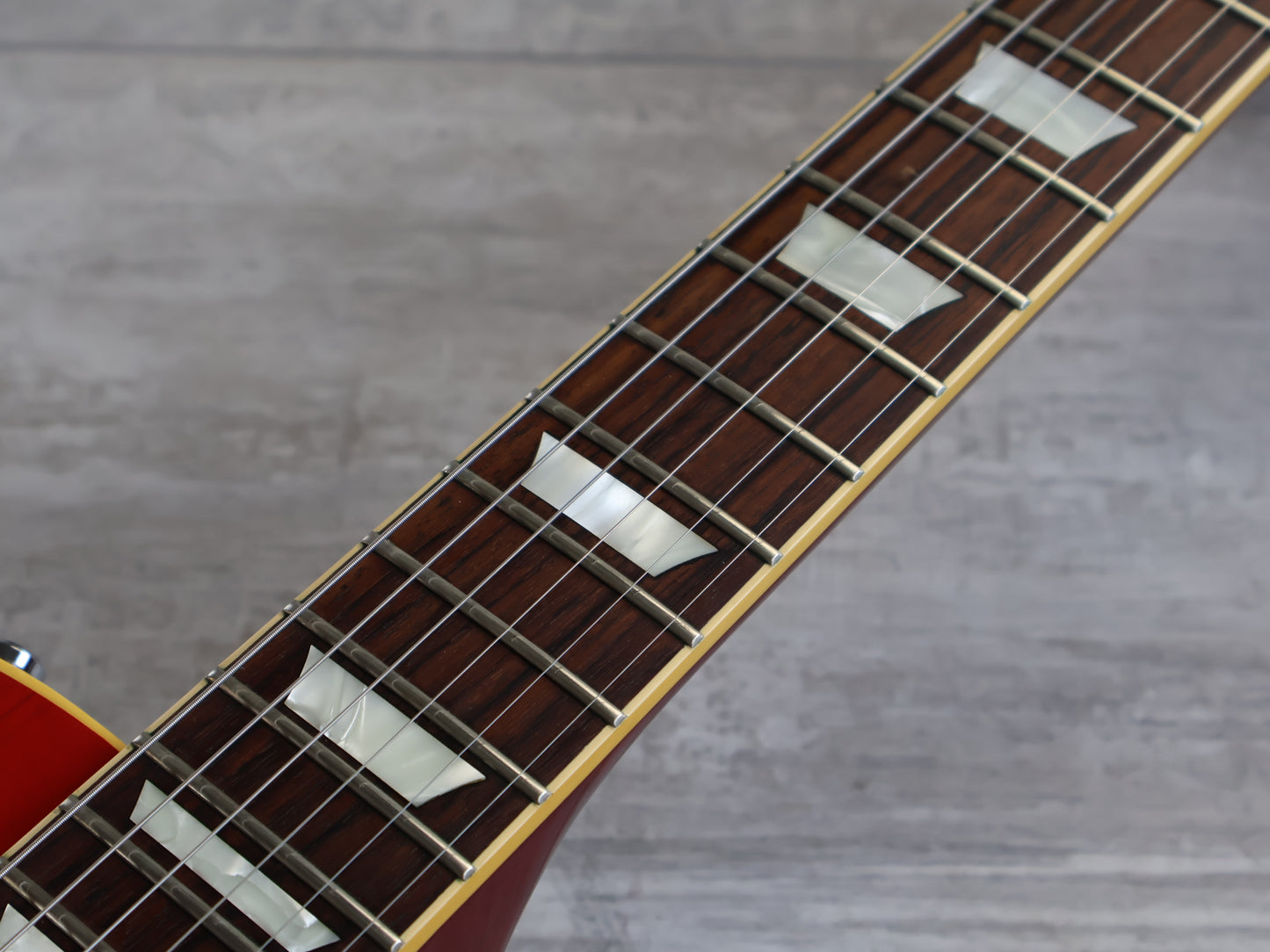 2005 Epiphone Japan LQ Series Limited Edition Les Paul Standard w/Bigsby (Cherry Sunburst))