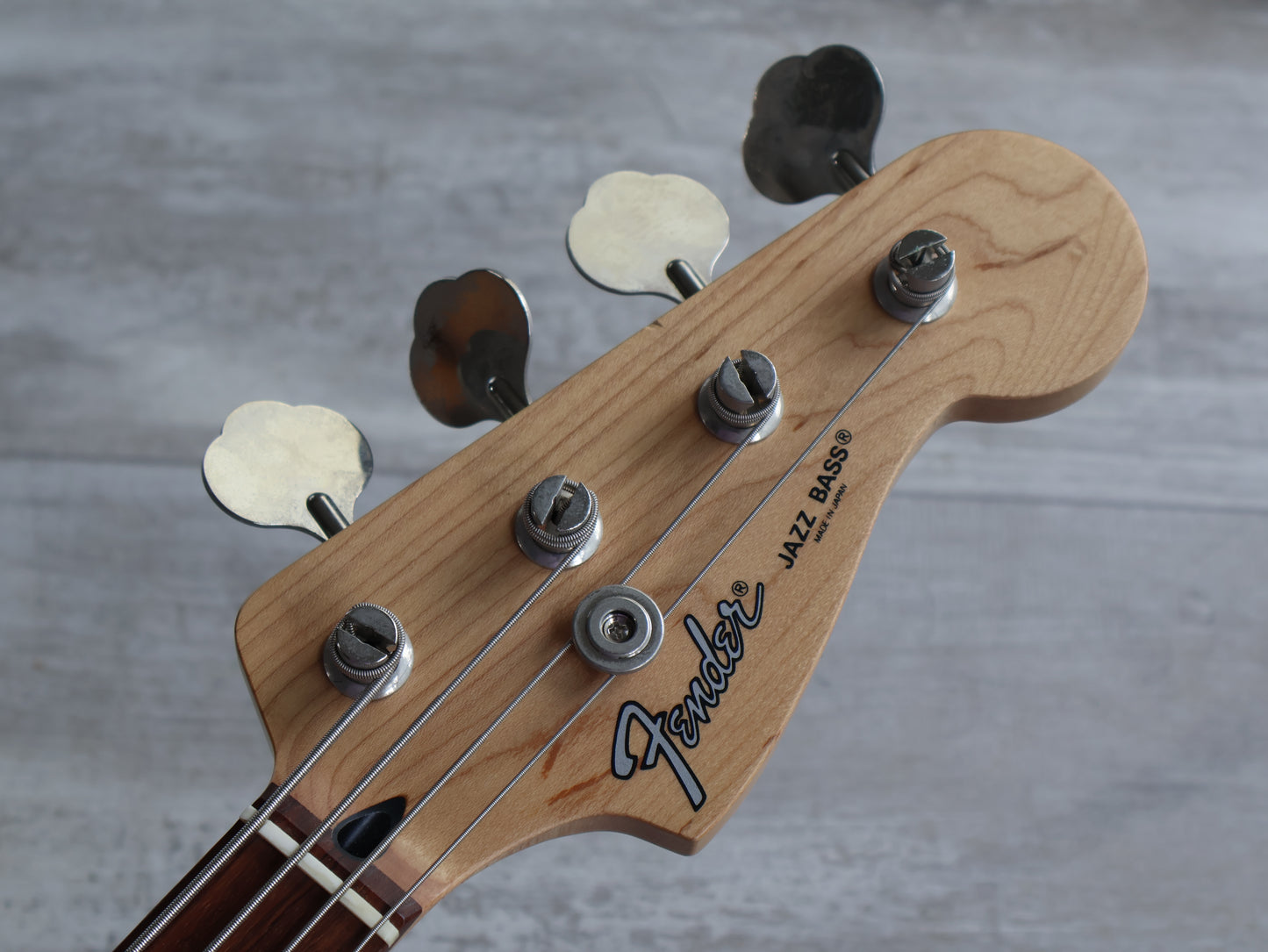 2006 Fender Japan Jazz Bass Standard (Candy Apple Red)