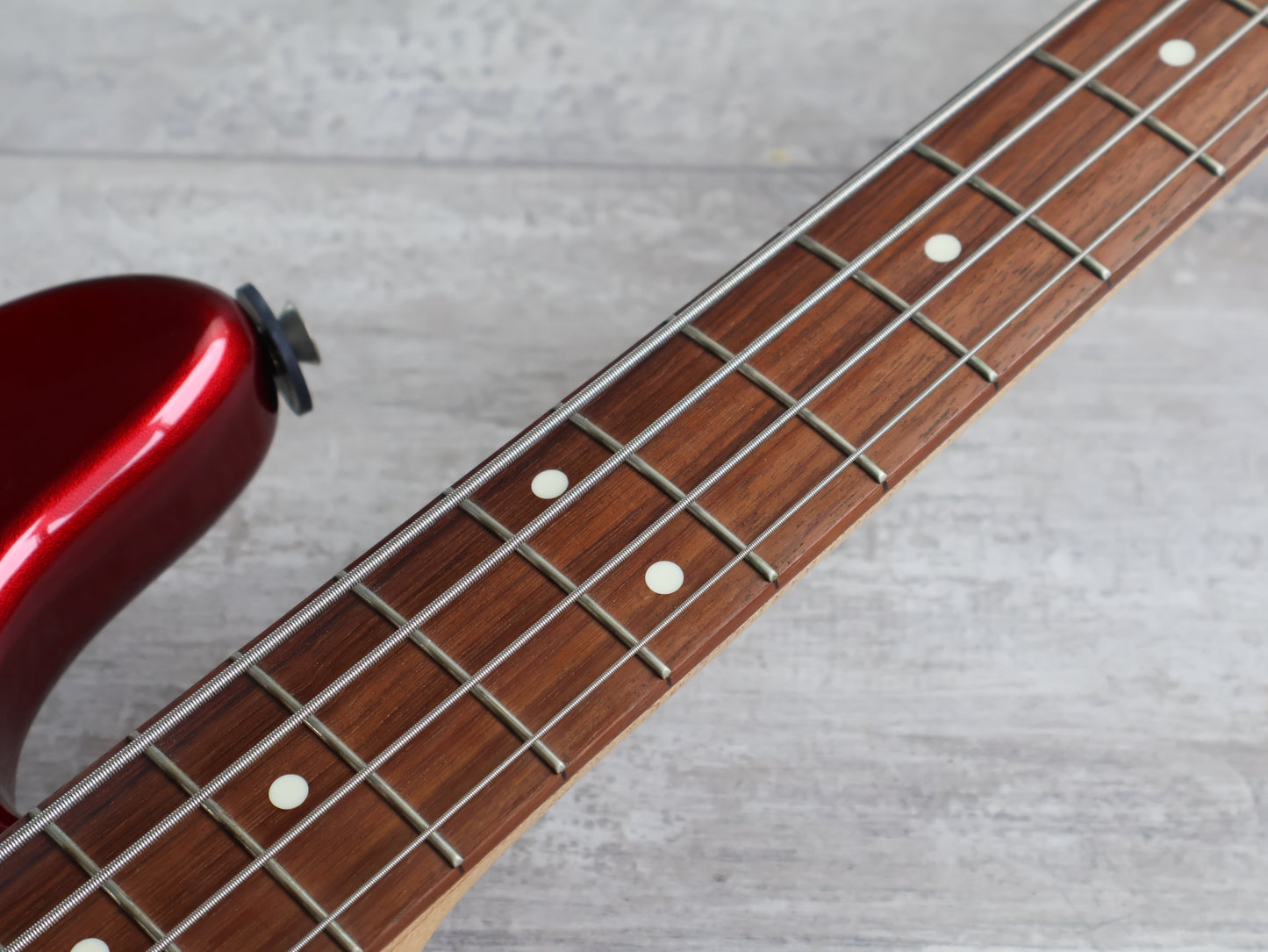 2006 Fender Japan Jazz Bass Standard (Candy Apple Red)