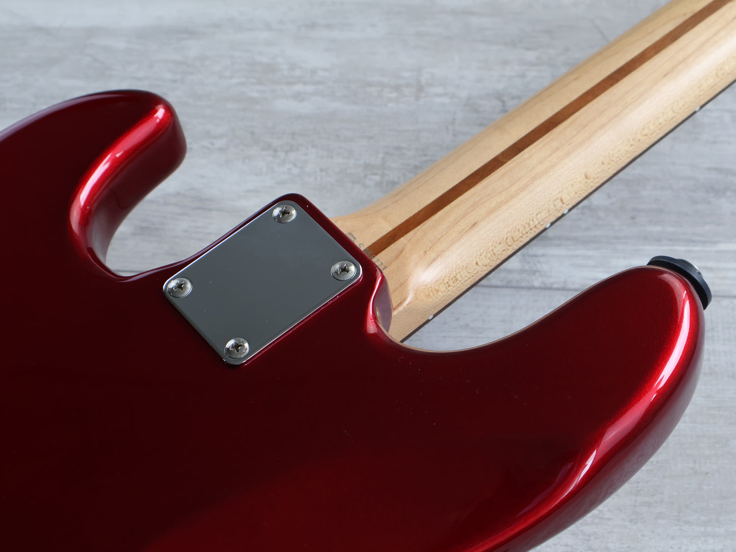 2006 Fender Japan Jazz Bass Standard (Candy Apple Red)