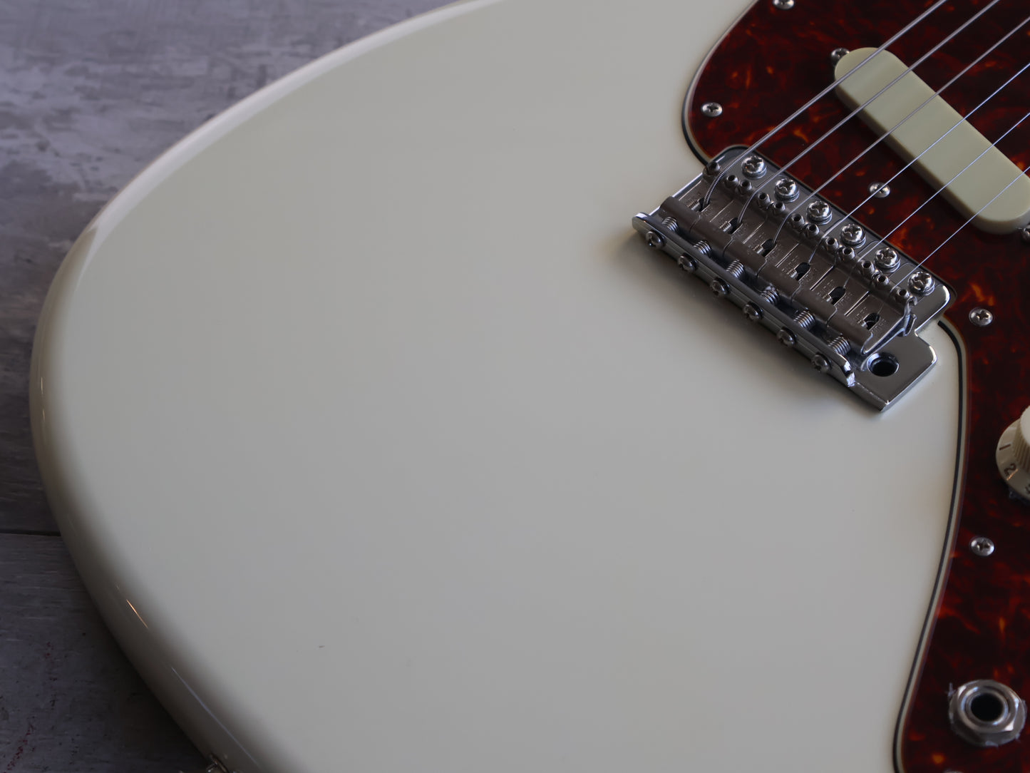 2020 Fender Japan Char Signature Model Mustang (Olympic White)