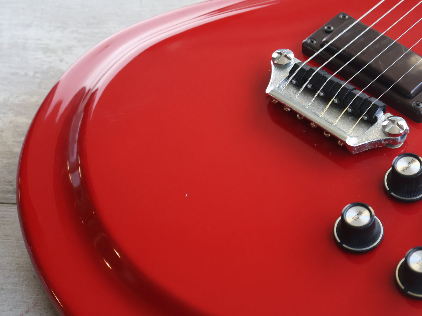 1972 Yamaha Japan SG40 Single Cutaway (Red)