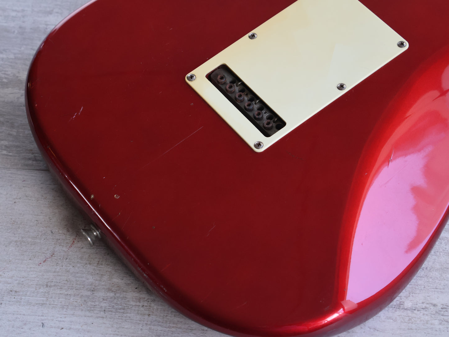 1985 Squier Japan ST314-60 Contemporary Series Medium Scale Stratocaster (Candy Apple Red)