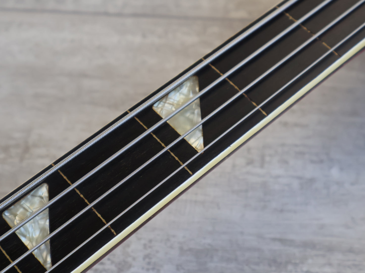 1970's Greco Japan RB Series Fretless 4001 (Transparent Red)