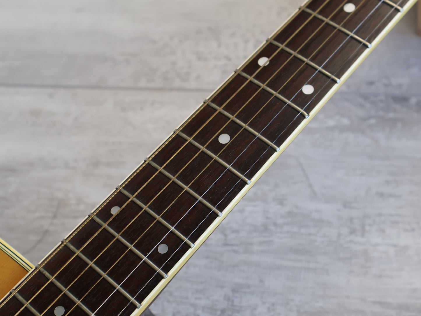 1980's Morris W-20 Japanese Vintage Acoustic Dreadnought Guitar (Natural)