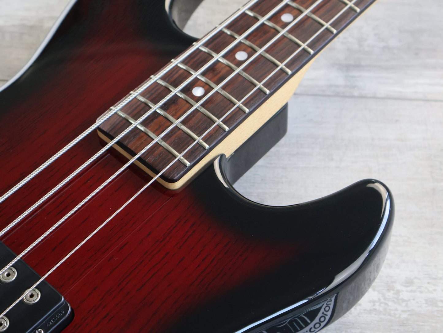 2001 G&L Japan L-2000 Premium Series Bass (Red Sunburst)