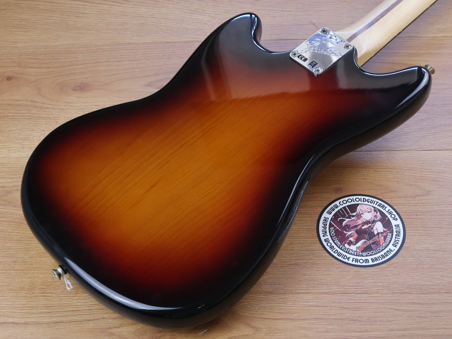 2021 Fender American Performer Mustang (3-Tone Sunburst)