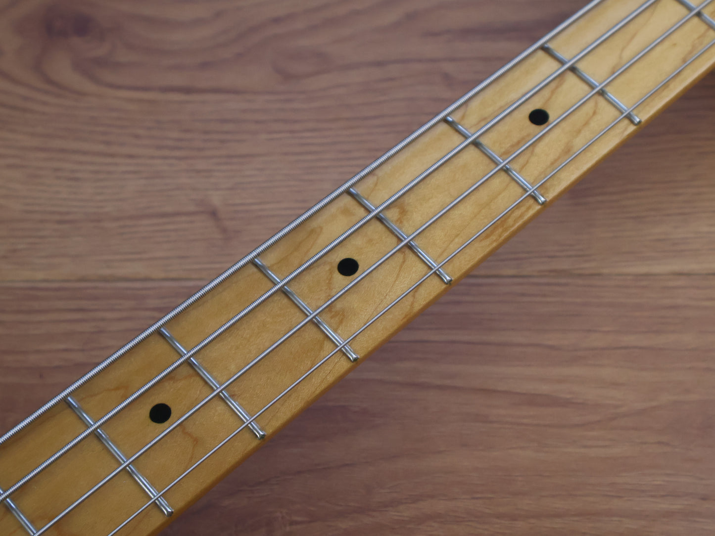 Fender Vintera '50s Precision Bass w/Maple Fingerboard (Sea Foam Green)