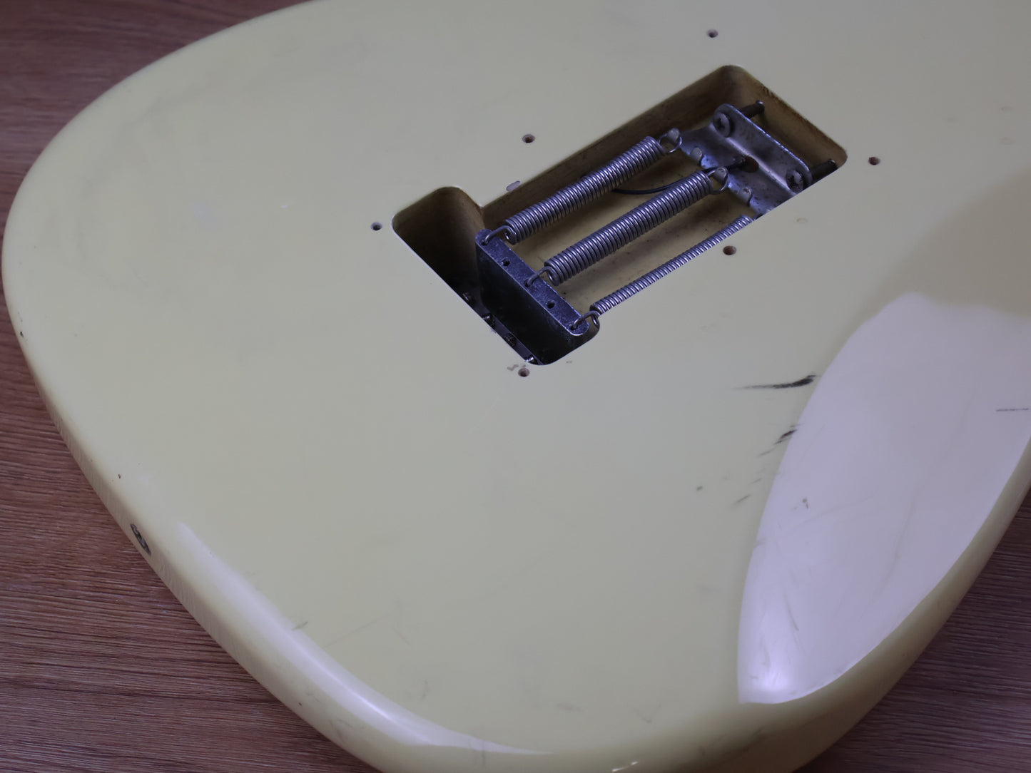 1989 Fender Japan ST72-65 '72 Reissue Scalloped Stratocaster w/Dimarzio's (White)